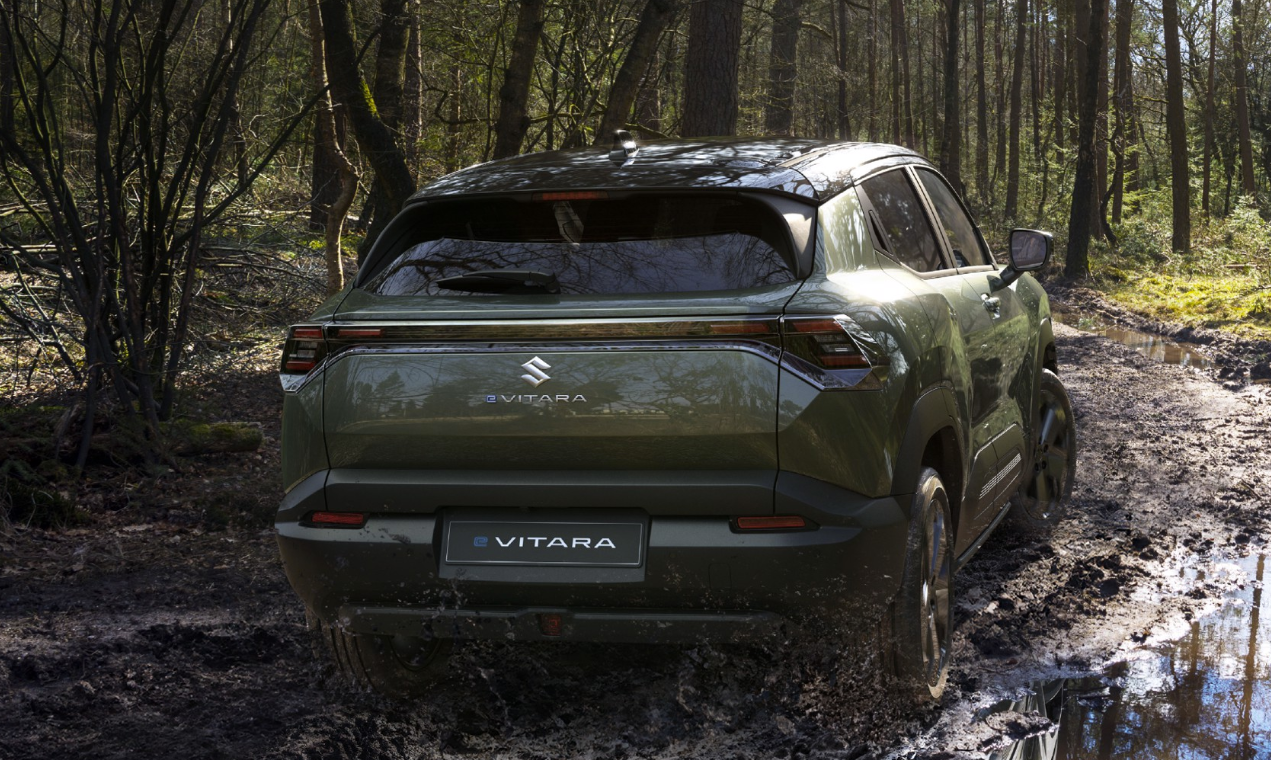 e VITARA mudder Suzuki e VITARA trail